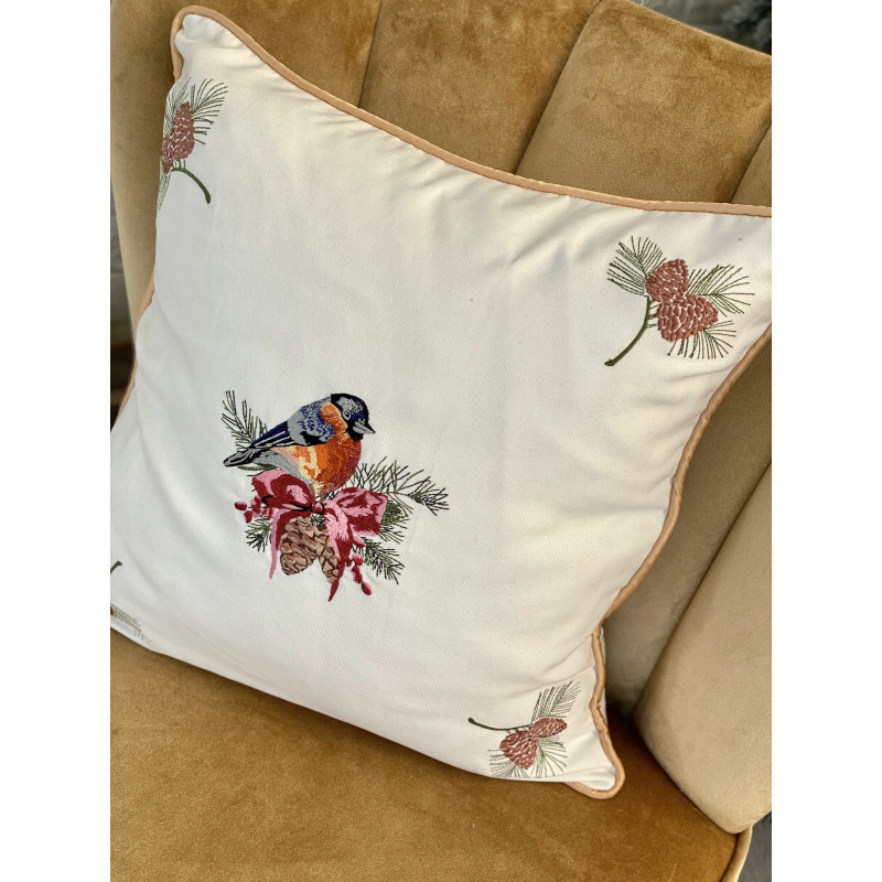 Наволочка одностороння з вишивкою BULLFINCH