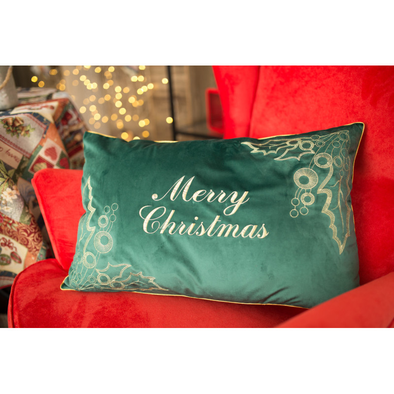 Наволочка новорічна оксамитова вишивана NOV01ZH "Merry Christmas"