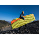 Килимок самонадувний Flextail Tiny Slleeping Pad, R03 AVS, розмір L (196 х 65 х 7 см), зелений