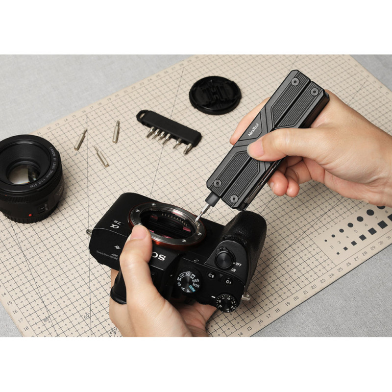 Мультитул з електричною викруткою NexTool Gemini