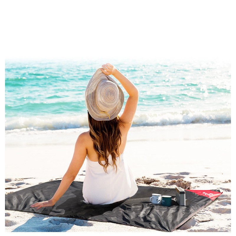 Килимок для пікніка водостійкий надлегкий Naturehike Moisture Picnic Mat NH17D050-B, 145x100 см, чорний