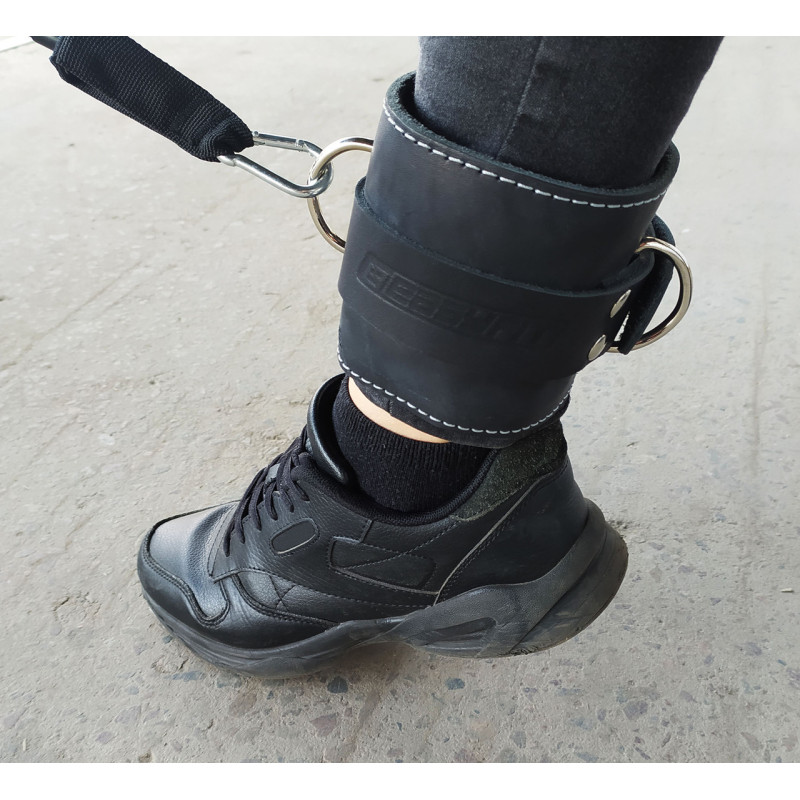 Манжета EasyFit F10 для тяги на тренажерах, Натуральна шкіра, Регульований обхват 16-31 см, Ширина 9 см, Чорний