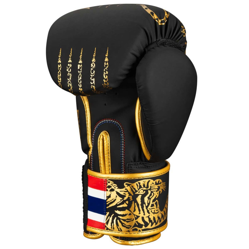 Боксерські рукавиці Phantom Muay Thai Black Gold 12 унцій (Бинти 4м. )