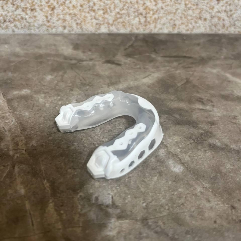 Капа Shock Doctor Gel Max, Взрослая (возраст 11+) White, Посадка: формируется под прикус, Термополимер, Прозрачный