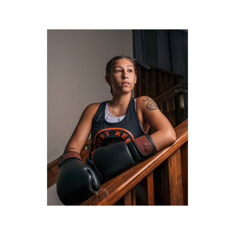 Боксерські рукавиці TITLE Boxing Honorary Black M 12 oz