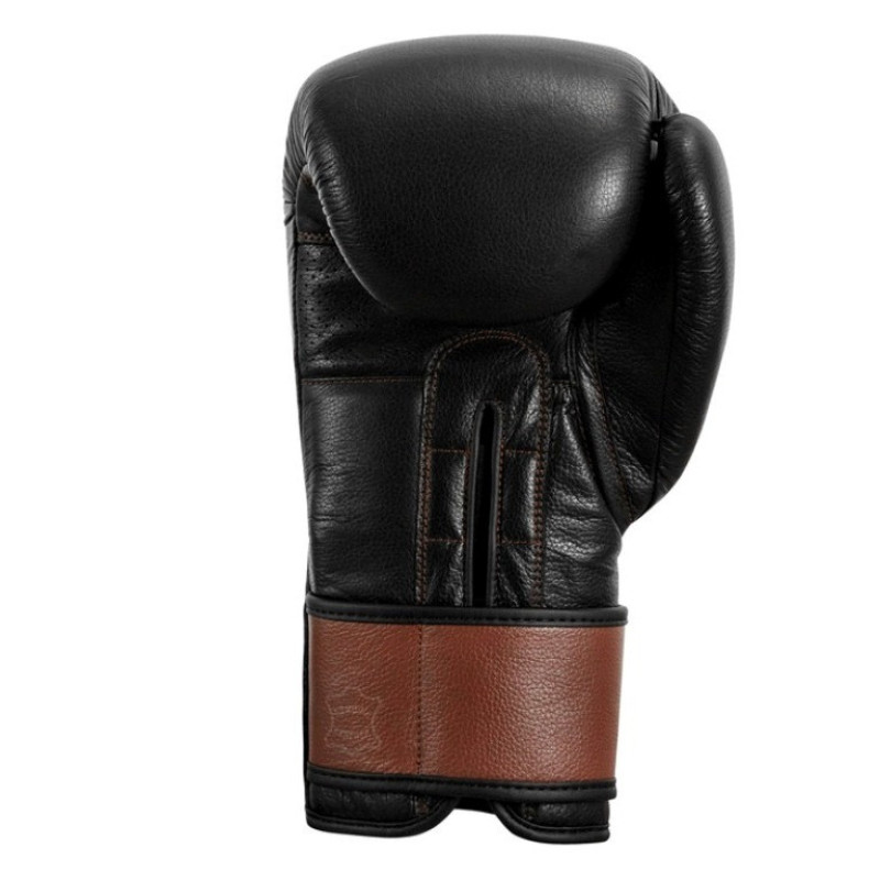 Боксерські рукавиці TITLE Boxing Honorary Black M 12 oz (бинти 4м. в комплекті)