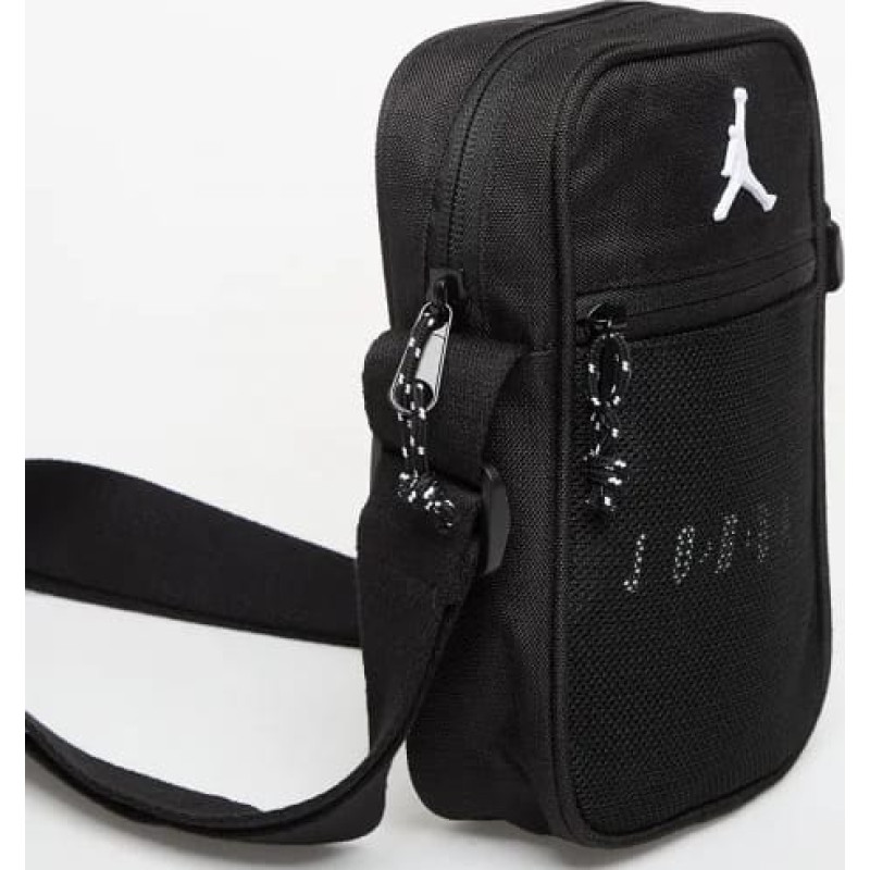Сумка Nike Jam Blacktop Festtival Bag 1.7L