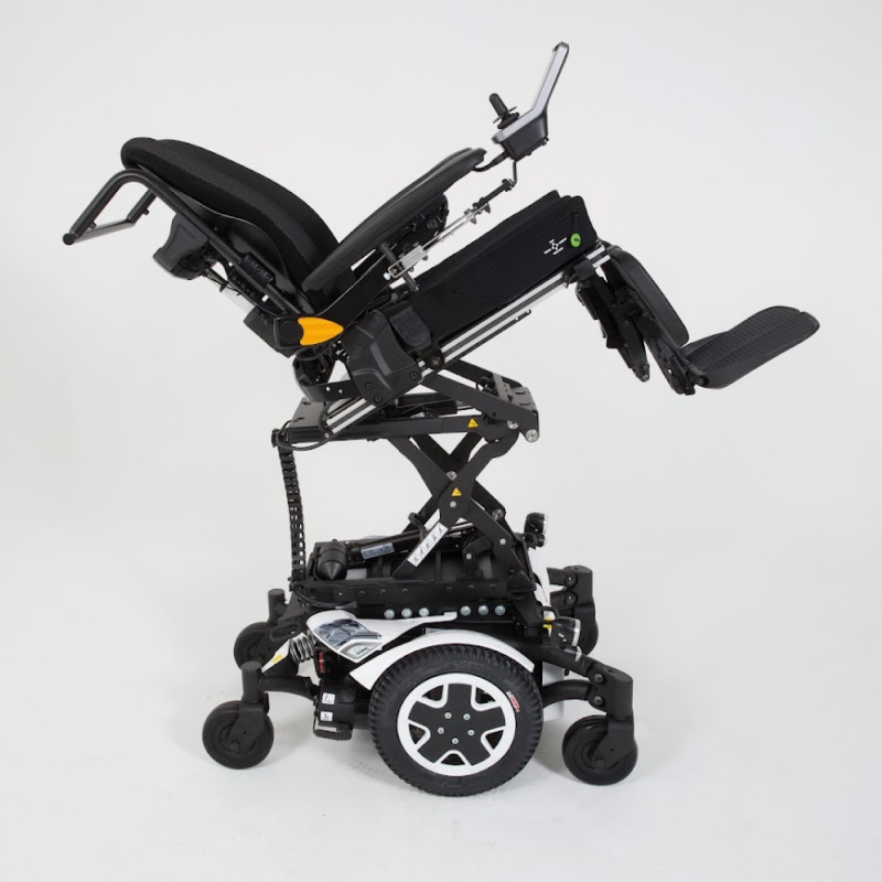 Крісло колісне з електроприводом Invacare TDX SP2 (TDX SP2 43 чорний-1795)
