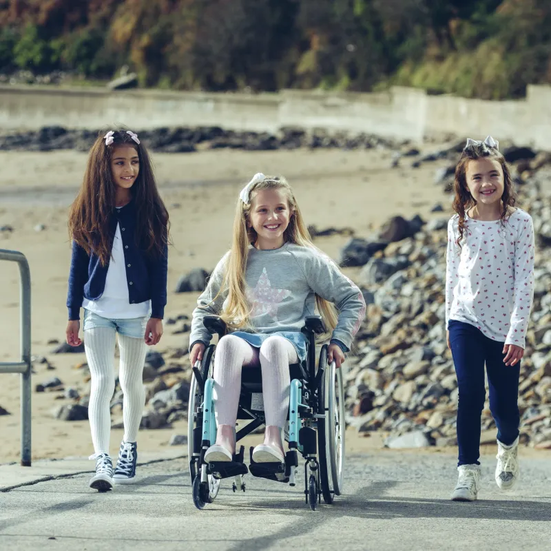 Активне дитяче крісло колісне Invacare Action 3 Junior Evolutive (Action 3 Junior Evolutive-2608)