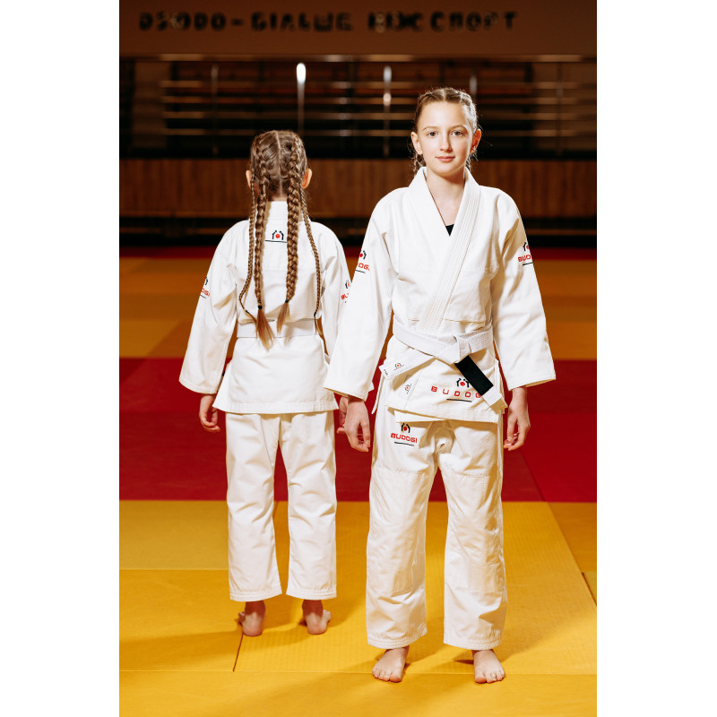 Белое детское кимоно для девочек, джиу-джитсу, TM BUDOGI, рост 140 см, плотность 350 гр/м.кв.