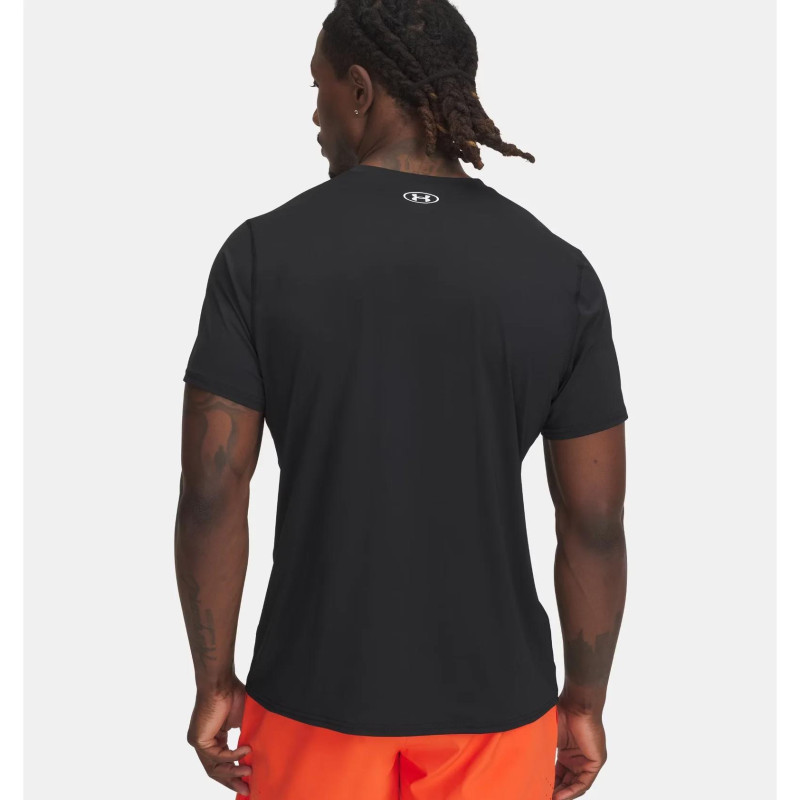 Футболка чоловіча Under Armour Heatgear Fitted Ss (6000939-001)