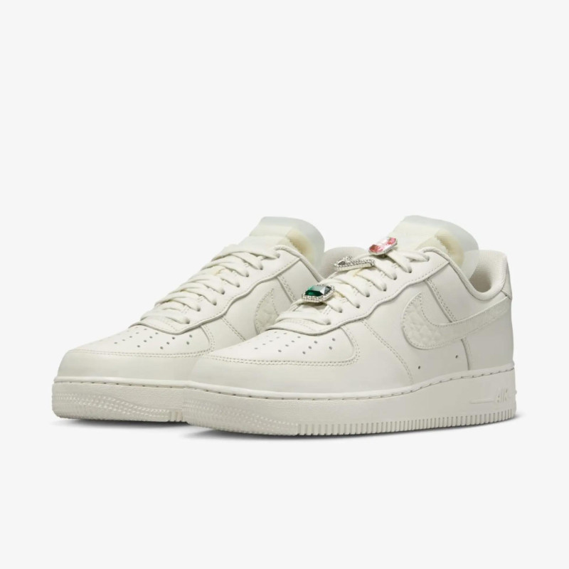 Кросівки жіночі Nike Air Force 1 Lo Prm (DN5463-001)