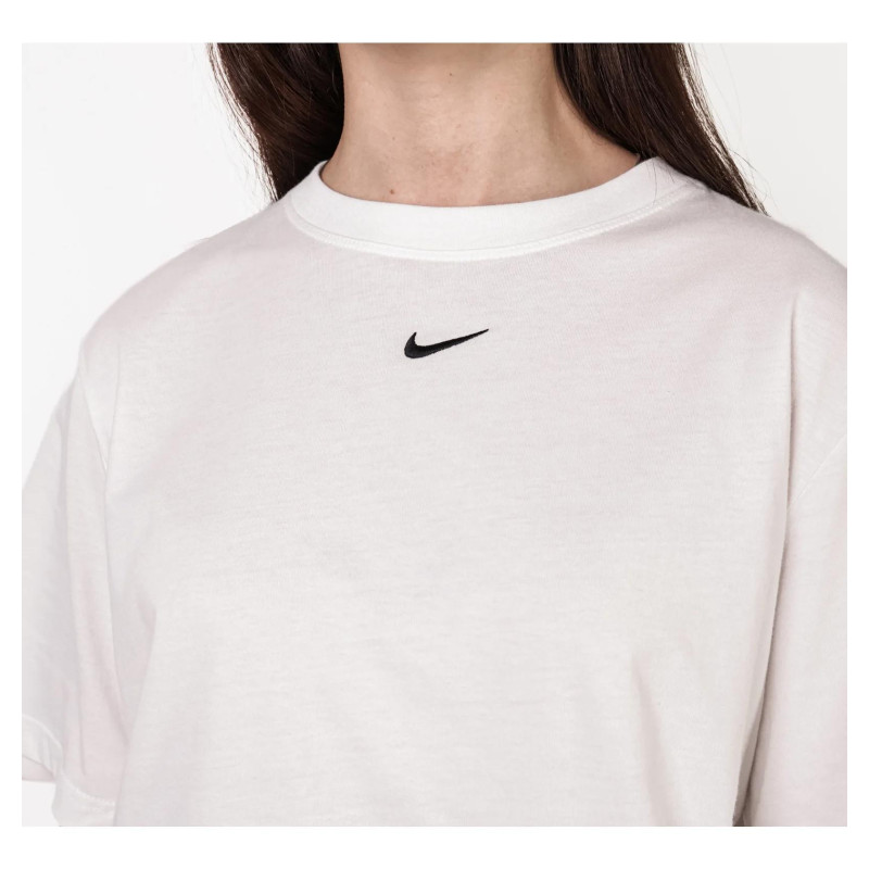 Футболка жіноча Nike W Tee Essntl Lbr (FD4149-100)