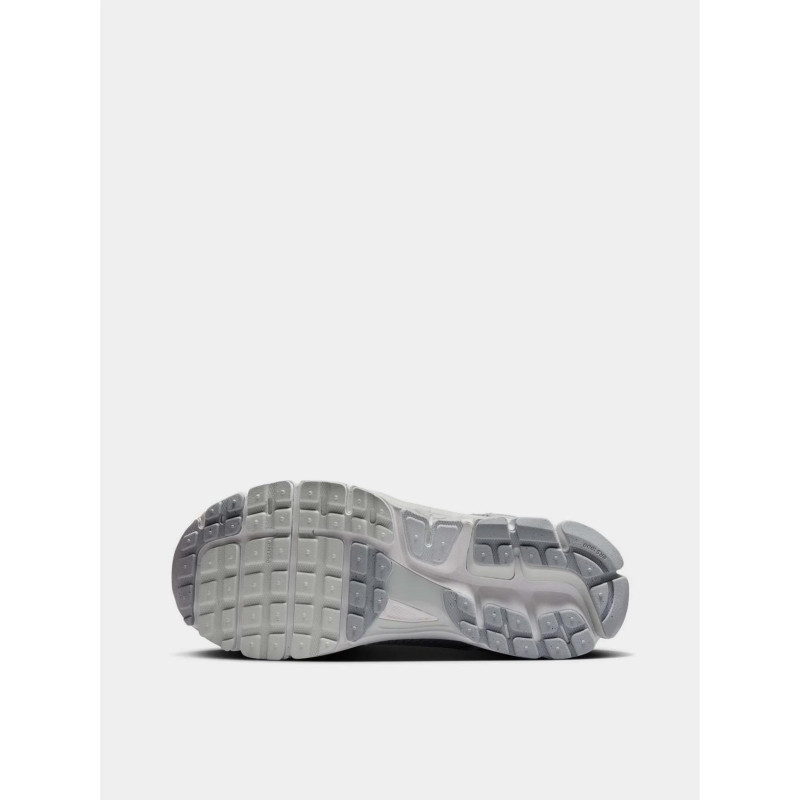 Кросівки унісекс Nike Zoom Vomero 5 (HQ0458-001)