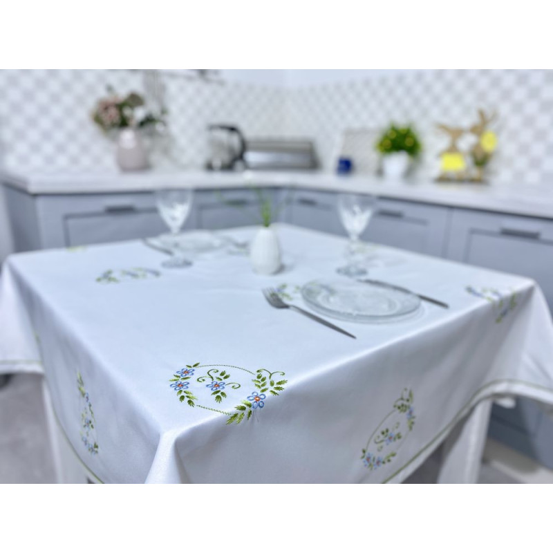 Скатертина вишивана великодня SKVV039