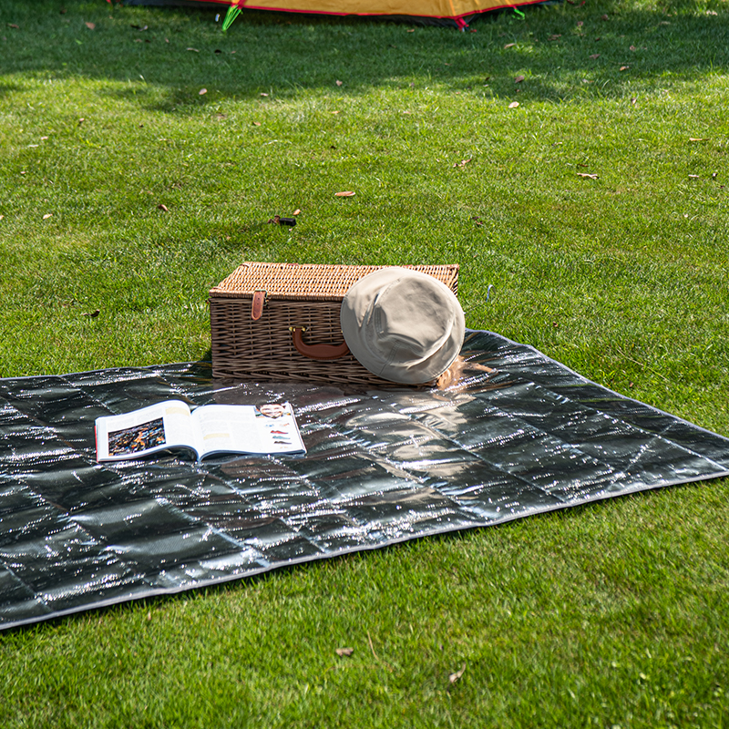 Килимок багатофункціональний кемпінговий термоізоляційний PE Naturehike NH20FCD03 з алюмінієвою плівкою, 160x200