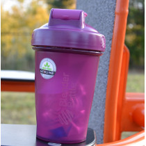 Шейкер спортивний BlenderBottle Original Classic 20oz/590ml Plum Шейкер спортивний BlenderBottle Original Classic 20oz/590ml Plum