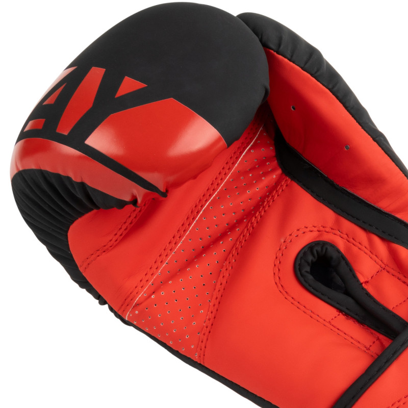 Боксерские перчатки PowerPlay 3086 Matt Challenger Черно-Красные 12 унций