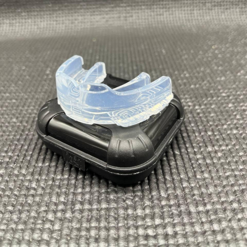 Капа MAKURA Lithos під брекети, Доросла (вік 11+) Clear, Посадка: готова до використання, не потребує кип'ятіння, Медичний силікон, Прозорий