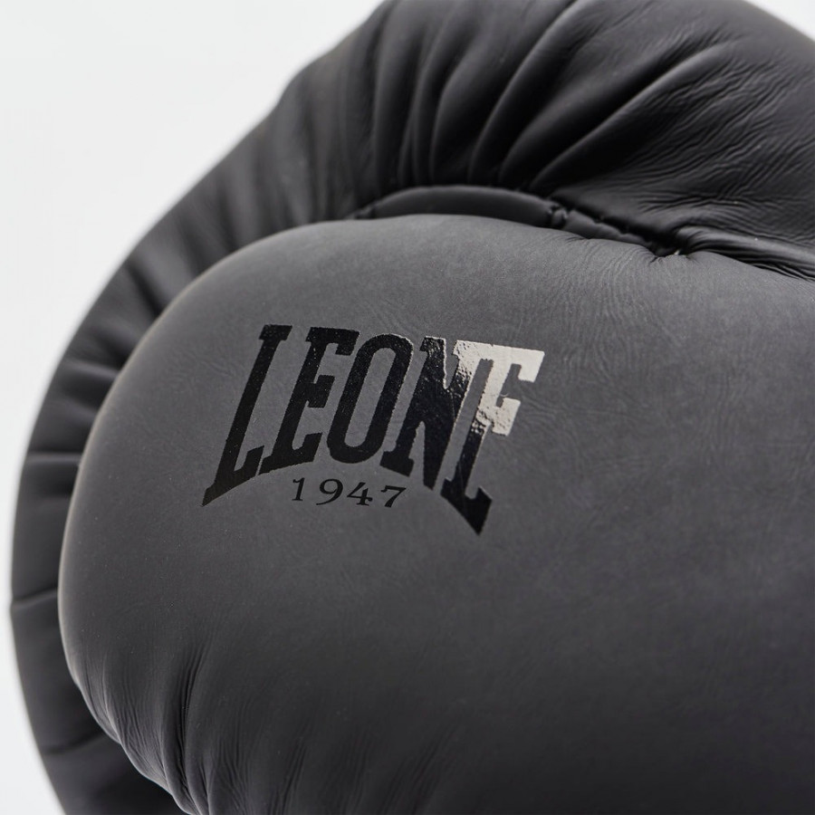Боксерські рукавиці Leone GN059 Black/White 14 унцій (капу в комплекті)