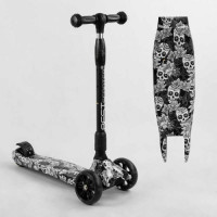 Самокат трехколесный "Best Scooter" (сложный алюминиевый руль, 3 колеса PU со светом, передний 130х35 мм, задний 80х45 мм, в коробке)