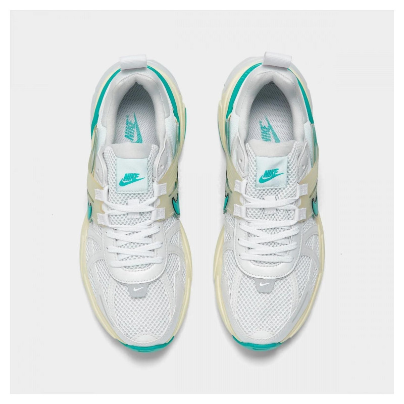 Кросівки жіночі Nike W V2k Run (FD0736-105)