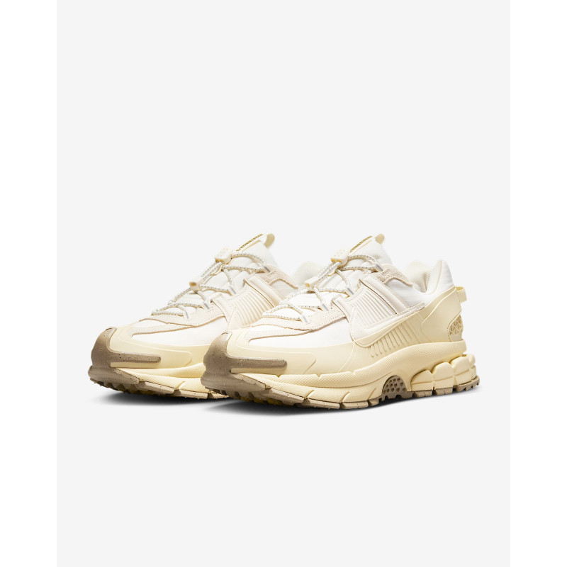 Кросівки унісекс Nike Zoom Vomero Roam (FV2295-101)