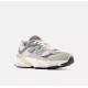 Кросівки жіночі New Balance 9060 (GC9060GY)