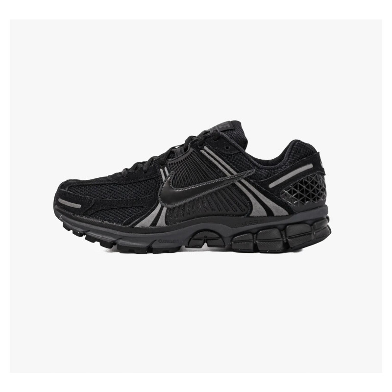 Кросівки чоловічі Nike Zoom Vomero 5 (HF1553-001)