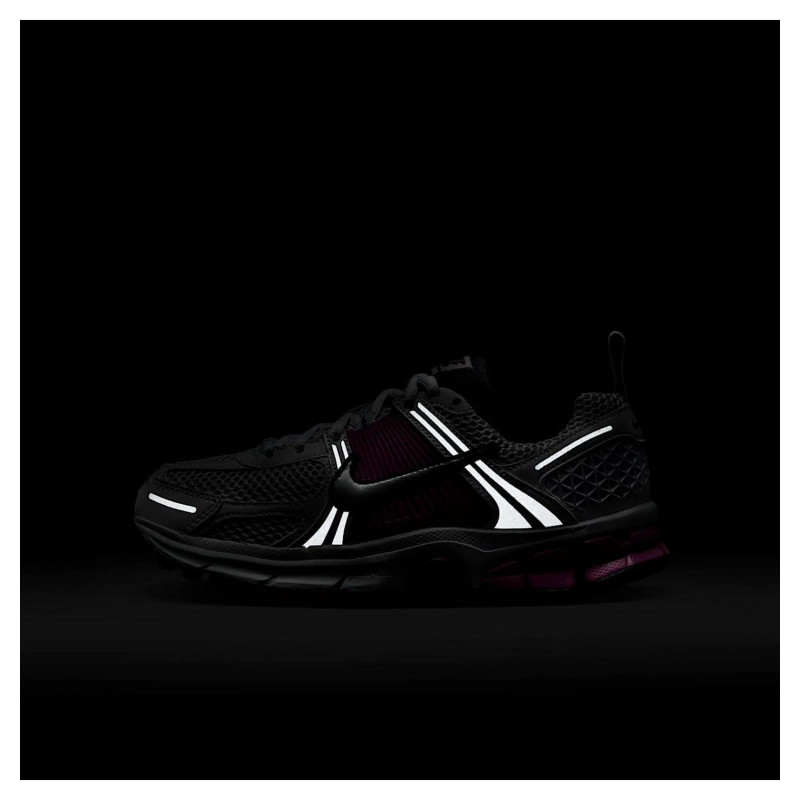 Кросівки жіночі Nike Zoom Vomero 5 Gs (HF6998-102)
