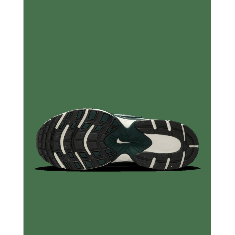 Кросівки жіночі Nike V5 Rnr (HQ7901-300)