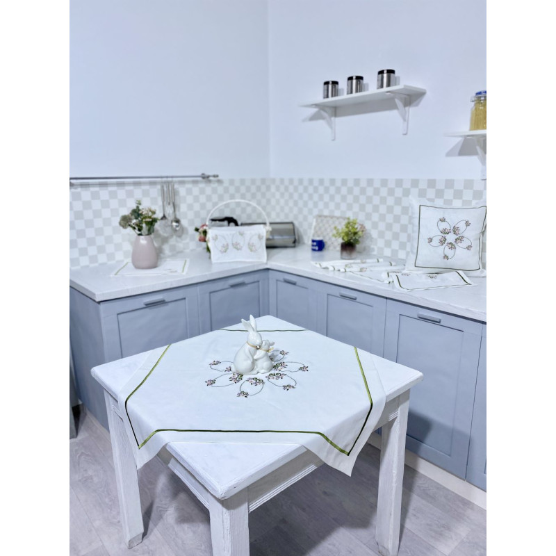 Скатертина вишивана великодня SKVV038A