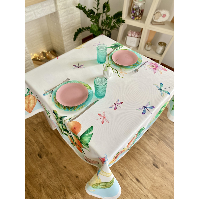 Скатертина з водовідштовхуючим покриттям MANTEL FRUTA