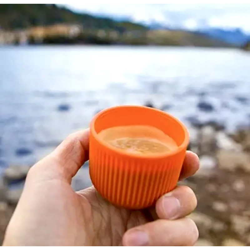 Портативна еспресо-кавоварка Wacaco Nanopresso помаранчева, механічна, для меленої кави