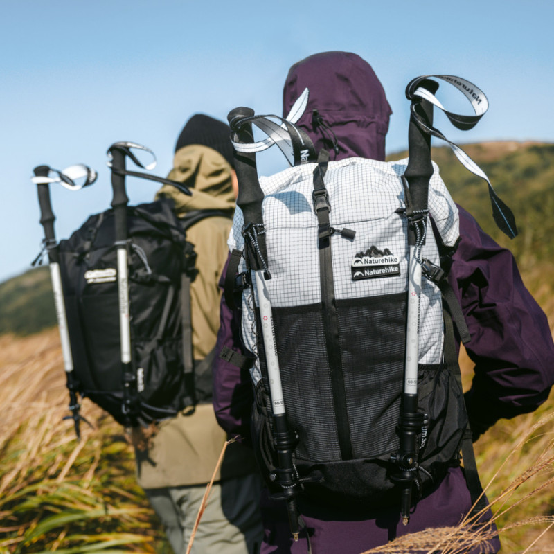 Трекінгова палиця 3-секційна Naturehike ST06 NH17D006-D, 66-135 см, зелена