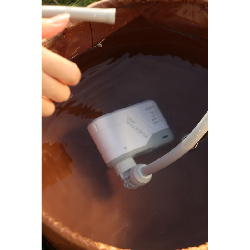 Душ портативний з насосом на акумуляторі Flextail Max Shower із чохлом, білий