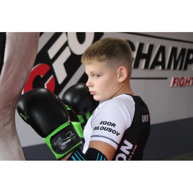 Боксерські рукавиці PowerPlay 3004 JR Classic Чорно-Зелені 8 унцій