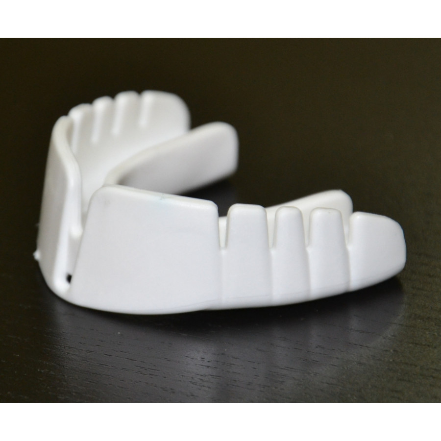 Капа OPRO Snap-Fit White (art.002139010)