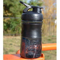 Шейкер спортивний (пляшка) BlenderBottle SportMixer Flip 20oz/590ml Black Шейкер спортивний (пляшка) BlenderBottle SportMixer Flip 20oz/590ml Black