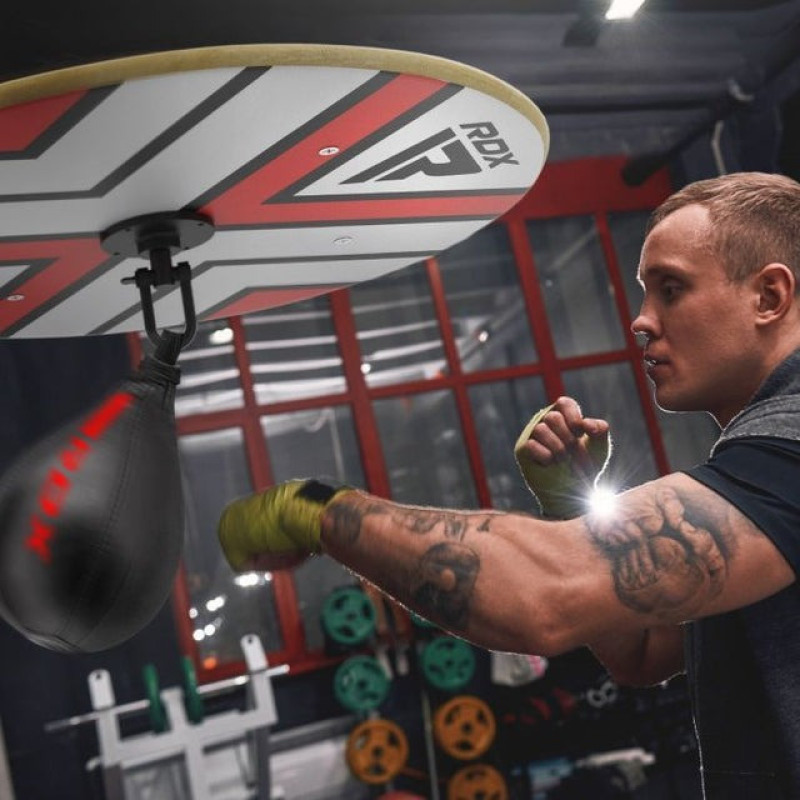 Пневмогруша боксерська RDX F6 KARA SPEED BALL Matte Red + карабін, Висота 26 см, Окружність 26 см, Штучна шкіра Mayahide, Чорно-червоний