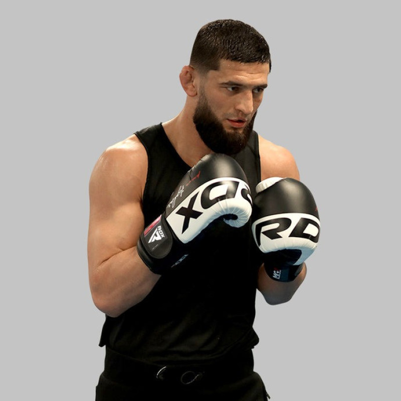 Боксерські рукавиці RDX F4 Boxing Sparring Gloves Hook&Loop WHITE/BLACK (капа у комплекті), 10 унцій, Штучна шкіра Kalix Skin Mayahide, Чорно-білий