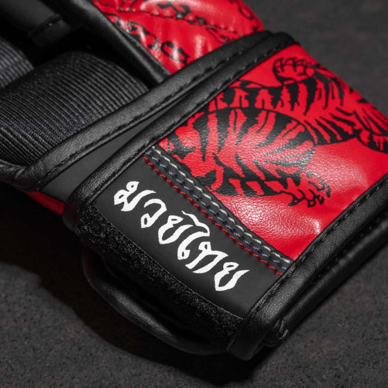 Рукавиці для ММА Phantom Muay Thai Red S/M