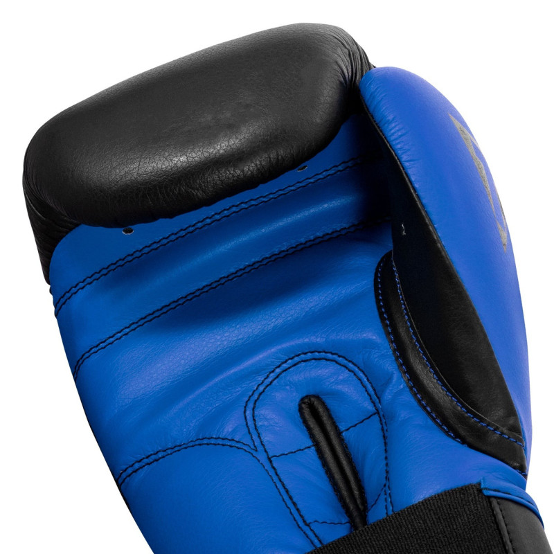 Боксерські рукавиці TITLE Boxing Dynamic Strike Black/Blue 16 oz