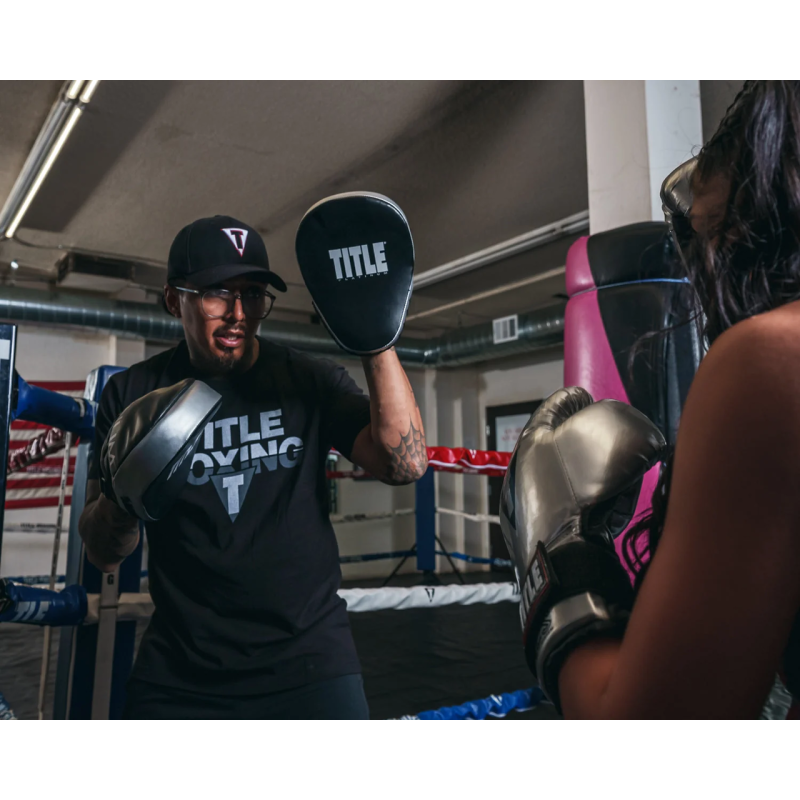 Лапи боксерські TITLE Platinum Prolific Punch Mitts Black/Silver