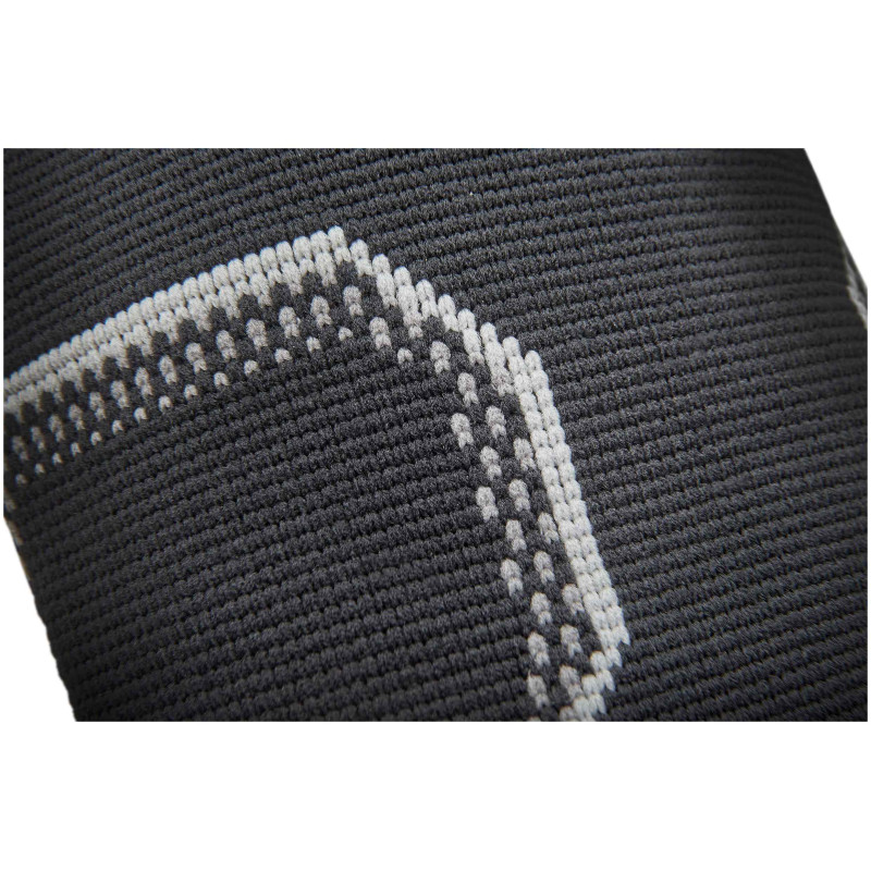 Фіксатор коліна Adidas Knee Support