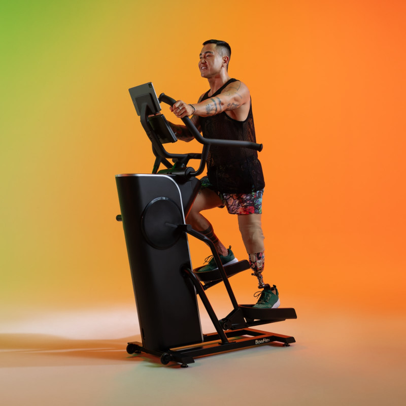 Еліптичний тренажер магнітний Bowflex Max Trainer SEi чорний