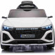 Дитяча акумуляторна машинка Audi SQ8 Біла