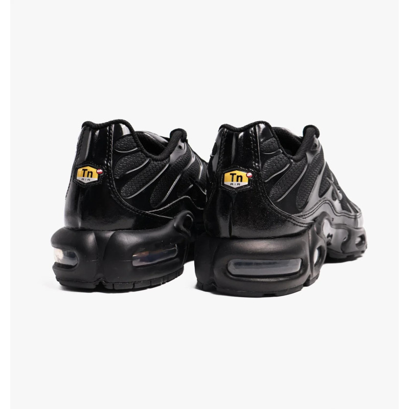 Кросівки чоловічі Nike Air Max Plus Triple (604133-050)
