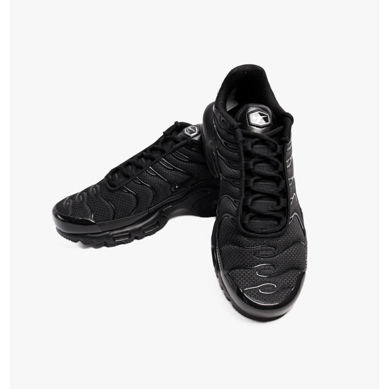 Кросівки чоловічі Nike Air Max Plus Triple (604133-050)