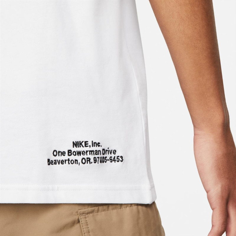 Футболка чоловіча Nike M Nsw Authrzd Personnel Tee (DM6427-100)